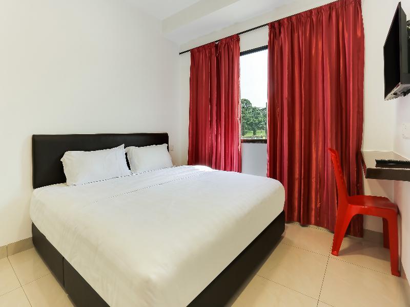 Super Oyo 89495 Rich Hotel Air Hitam Extérieur photo