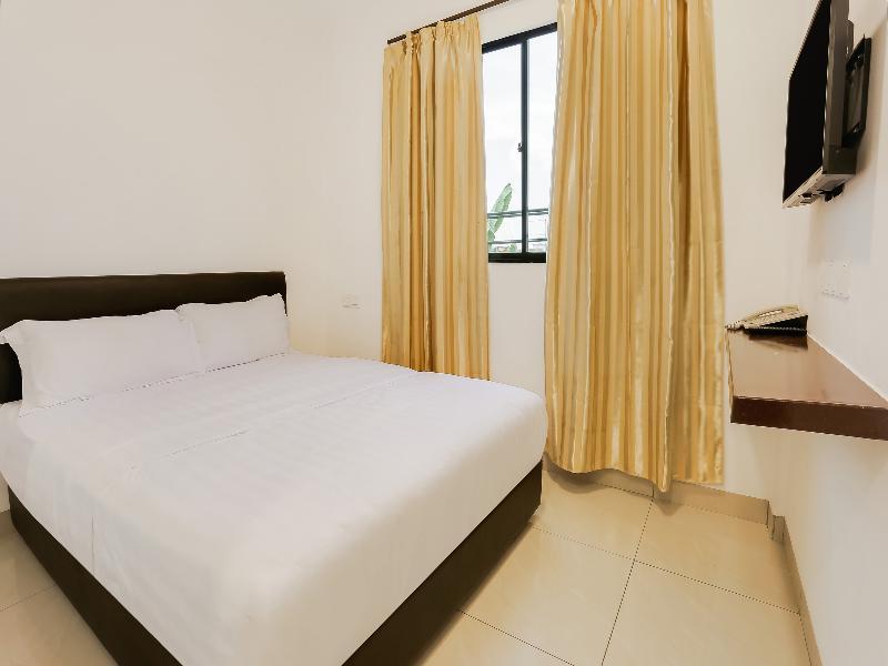 Super Oyo 89495 Rich Hotel Air Hitam Extérieur photo